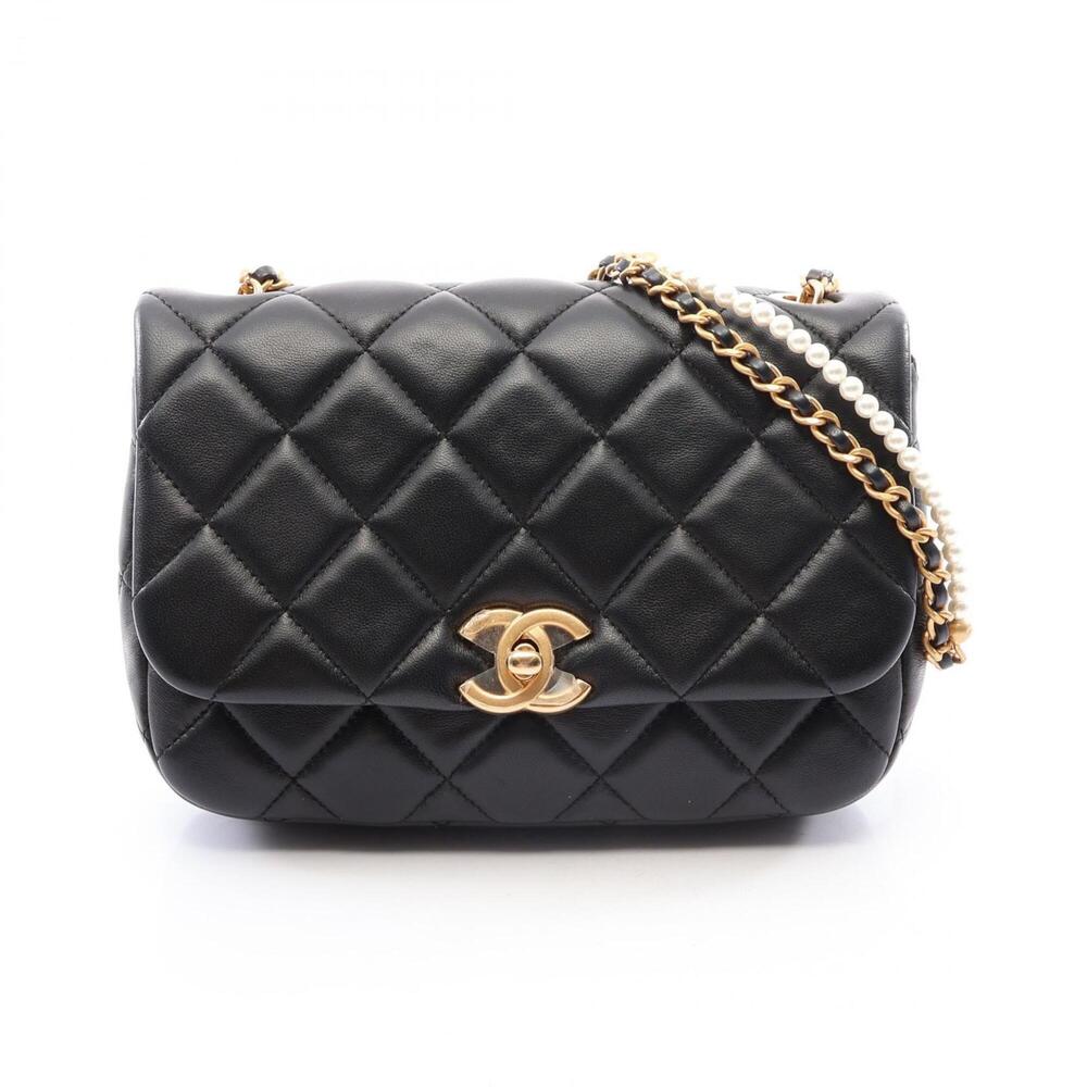 Chanel Matelassé Faux Pearl Shoulder Bag/Handbag, Lambskin Leather, Women's, ...